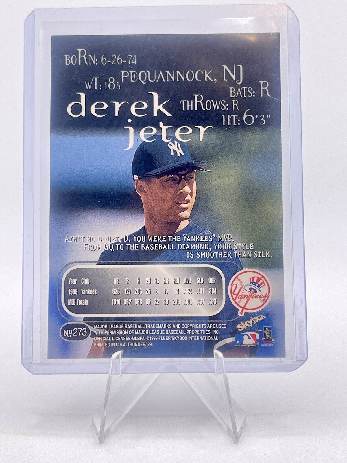 1999 (YANKEES) SkyBox Thunder #273 Derek Jeter