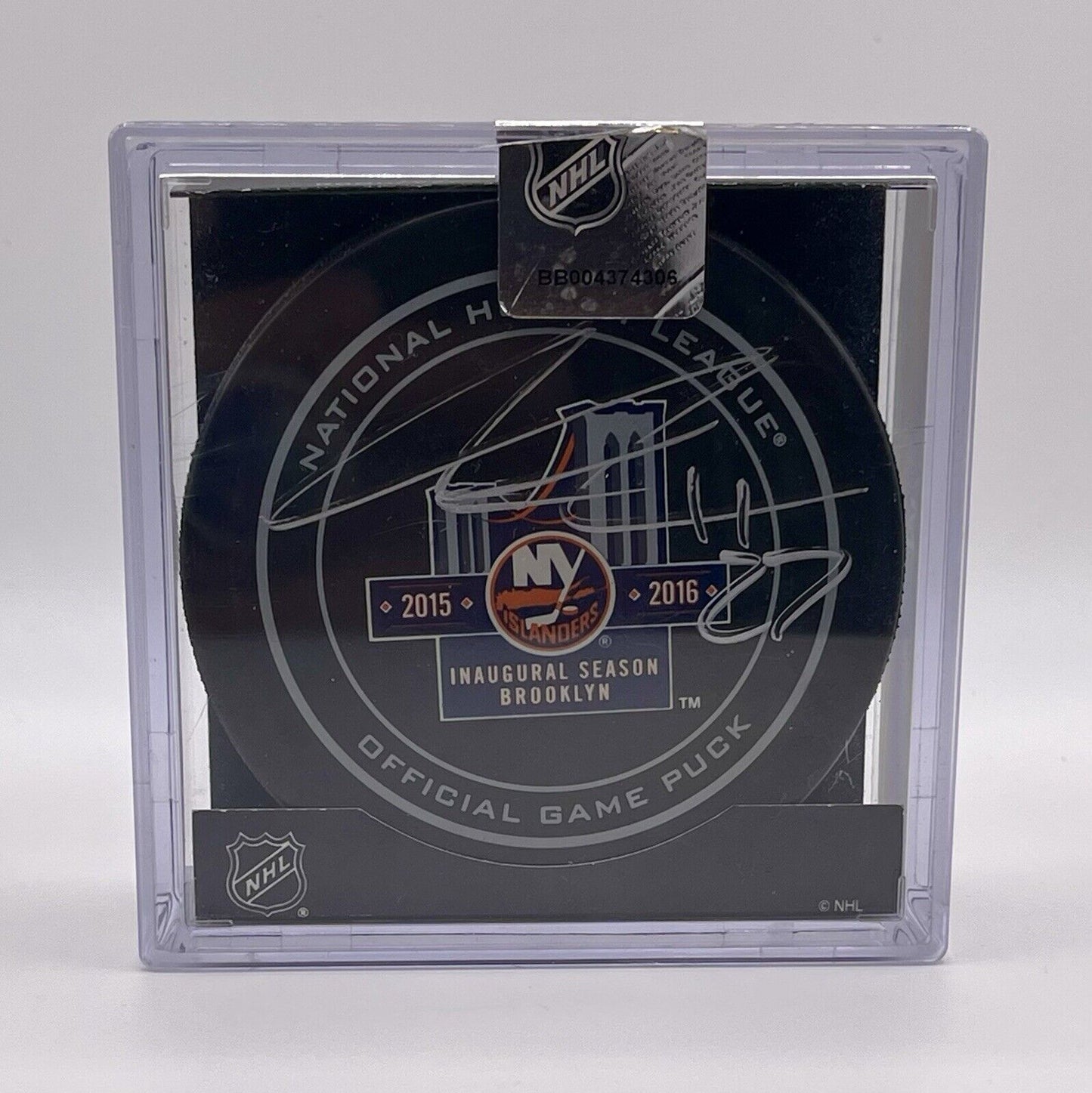 Anders Lee New York Islanders Captain Signed Autographed NHL Logo Puck